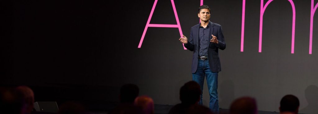 leadership-bio-bhavin-speaking